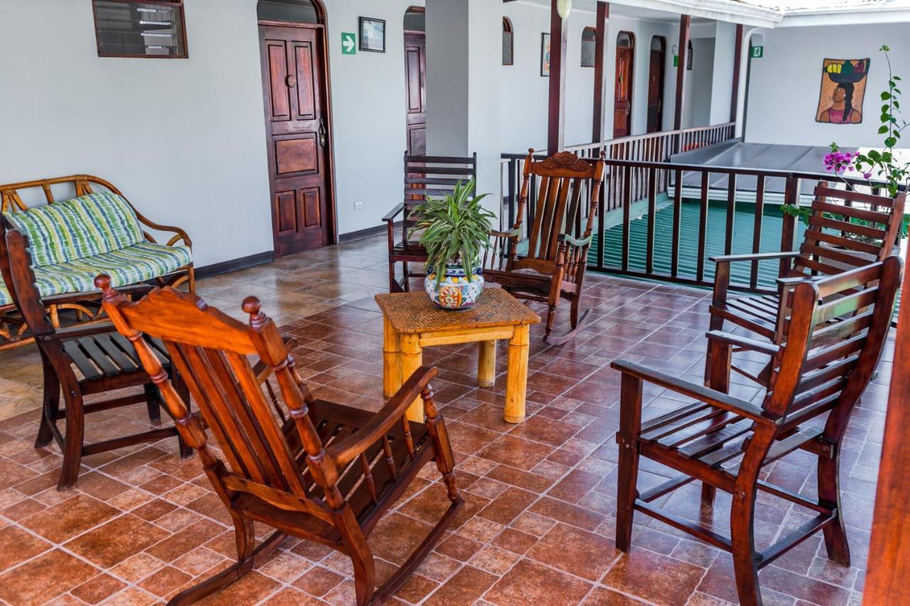 Hotel Giada Sámara Zewnętrze zdjęcie